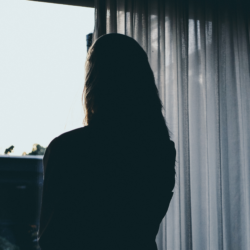 10 Signs You're Dating a Narcissist (And What to Do About It)